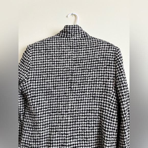 Studio Jax wool blazer made in Canada! - Picture 7 of 8